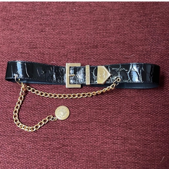 Vintage Chanel belt - Picture 3 of 5